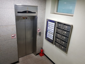 포스타빌딩 건물 사진