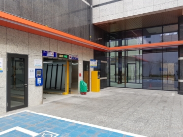 DM타워,본관 (구, 서리풀타워) 건물 사진
