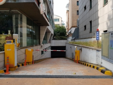 아모제논현빌딩 건물 사진