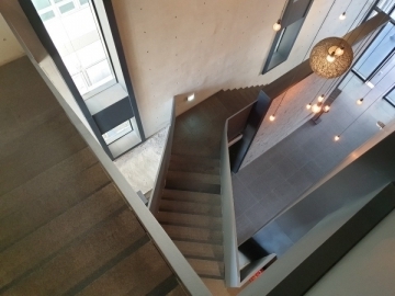 AU TOWER 건물 사진