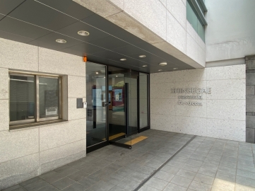 논현조앤리빌딩 건물 사진