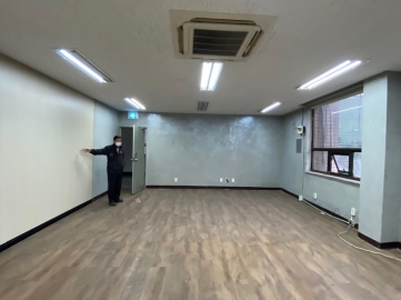 하이글로빌딩 건물 사진