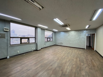 하이글로빌딩 건물 사진