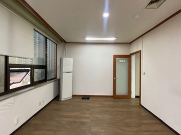 하이글로빌딩 건물 사진