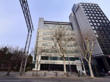 분데스 언주 건물 사진