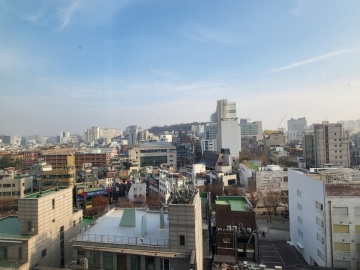 홍대 H Cube 건물 사진
