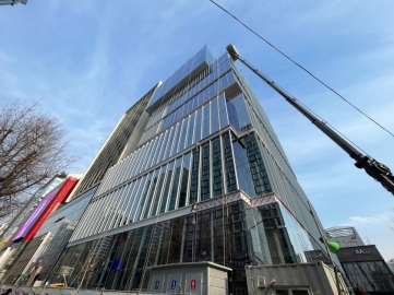홍대 H Cube 건물 사진