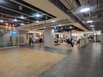 더피나클강남 건물 사진