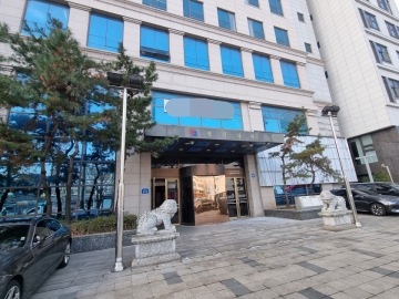 범천타워(구,전국교수공제회관) 건물 사진