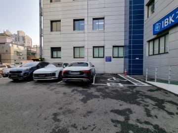 삼원타워 건물 사진