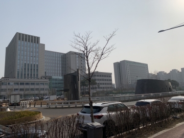 문정현대지식산업센터IC동 건물 사진