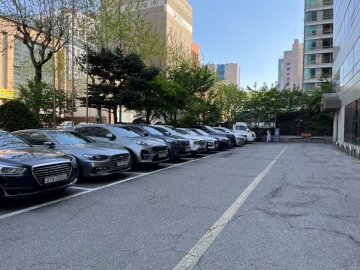 서초월드 건물 사진