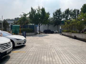 엘루체 건물 사진