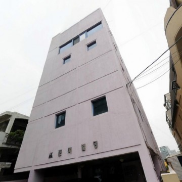 제헌빌딩 (구,준미빌딩) 건물 사진