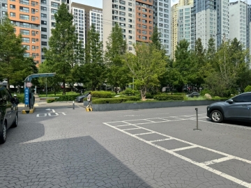 재화스퀘어(구 건강보험공단회관) 건물 사진