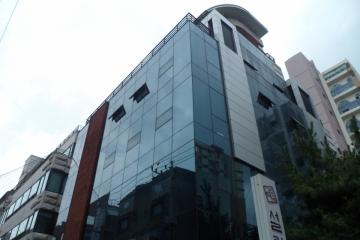 그라비타스빌딩 건물 사진
