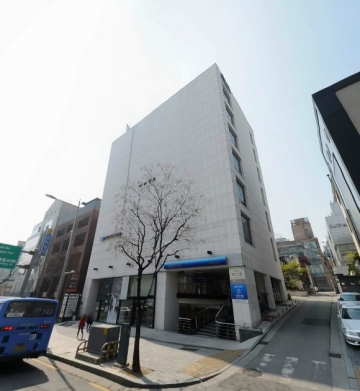빼띠앙뜨사옥 건물 사진