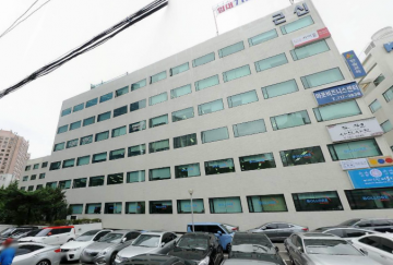근신빌딩 건물 사진