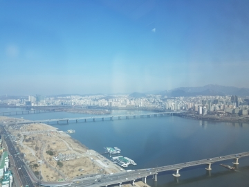 63빌딩 건물 사진