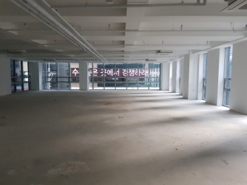 강남역KR타워 건물 사진