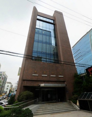 장학회관빌딩 건물 사진