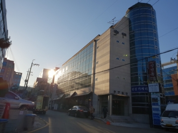우송빌딩 건물 사진