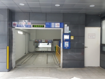 시몬빌딩 건물 사진