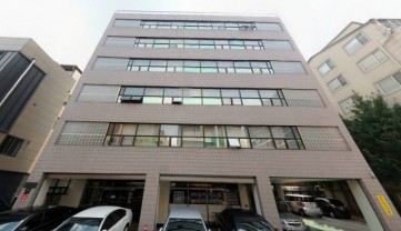 율림빌딩 건물 사진
